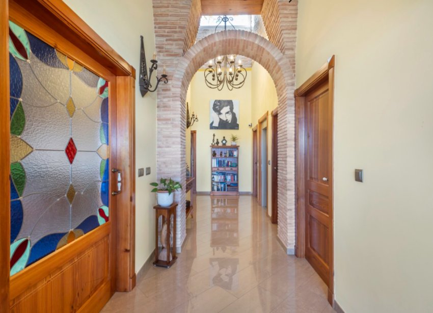 Resale - Villa - Torrevieja - Los Altos