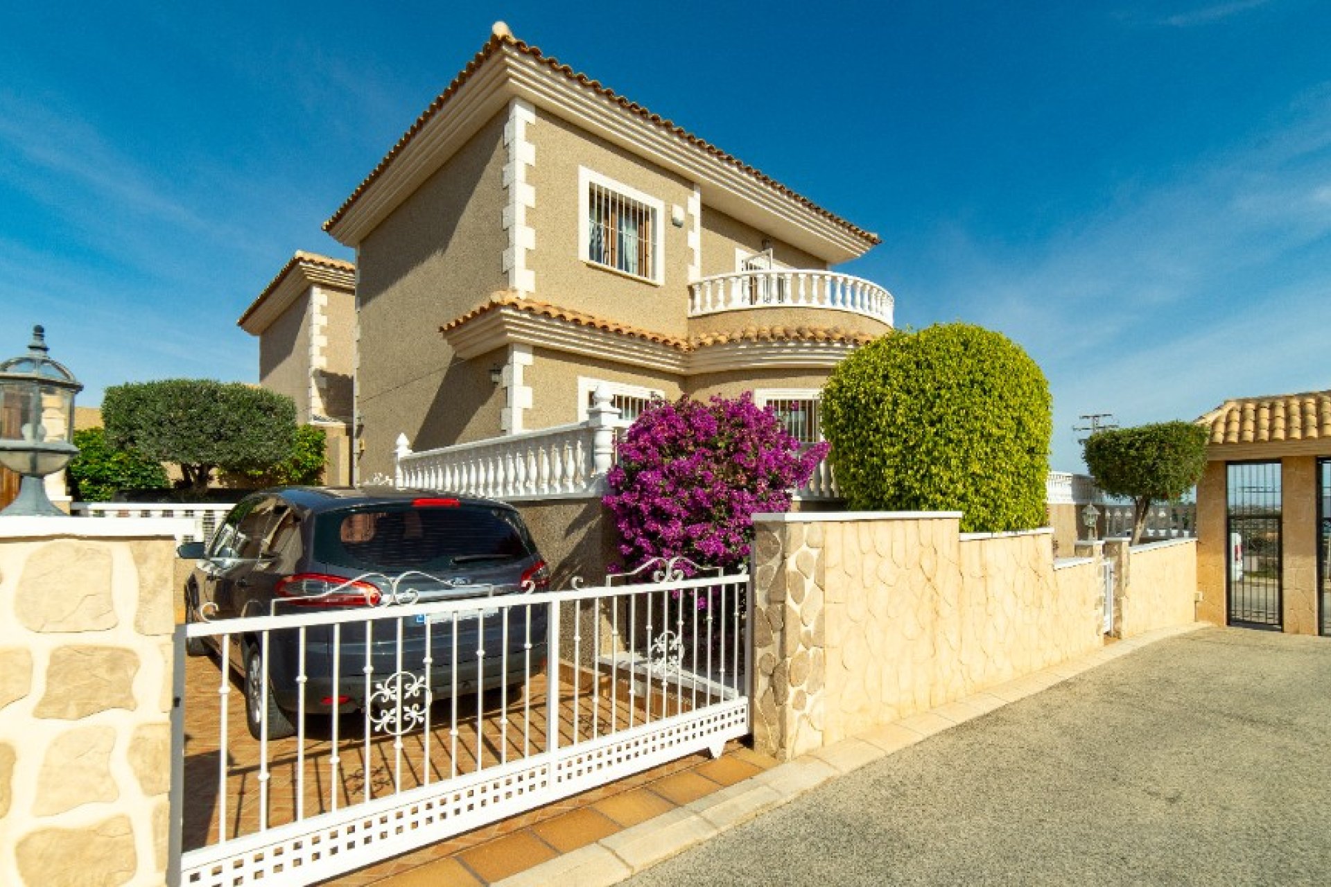 Resale - Villa - Torrevieja - Los Altos