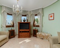 Resale - Villa - Torrevieja - Los Altos