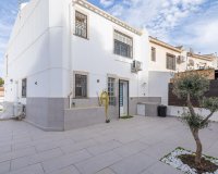 Resale - Villa - Torrevieja - Los Balcones - Los Altos del Edén