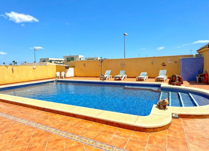 Resale - Villa - Torrevieja - Los Balcones - Los Altos del Edén