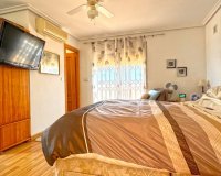 Resale - Villa - Torrevieja - Los Balcones - Los Altos del Edén