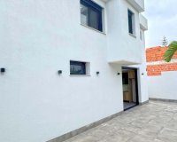 Resale - Villa - Torrevieja - Los Balcones - Los Altos del Edén