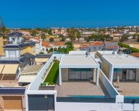 Resale - Villa - Torrevieja - Los Balcones - Los Altos del Edén