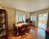 Resale - Villa - Torrevieja - Los Balcones - Los Altos del Edén