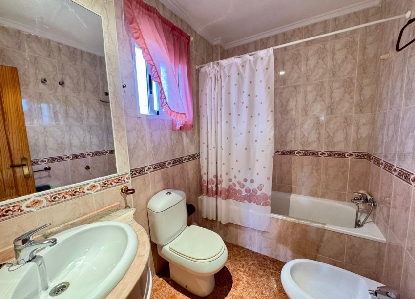 Resale - Villa - Torrevieja - Los Balcones - Los Altos del Edén