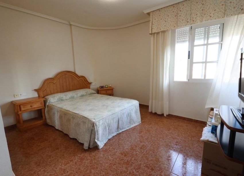 Resale - Villa - Torrevieja - Los Balcones - Los Altos del Edén