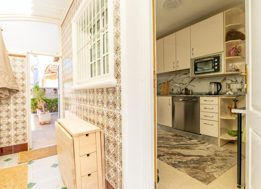 Resale - Villa - Torrevieja - Los Balcones - Los Altos del Edén