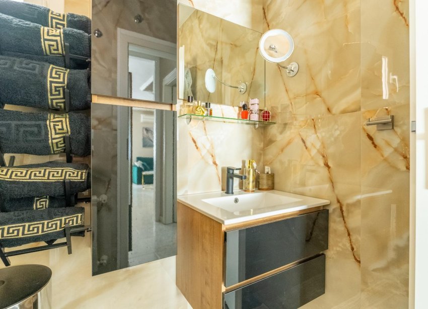 Resale - Villa - Torrevieja - Los Balcones - Los Altos del Edén