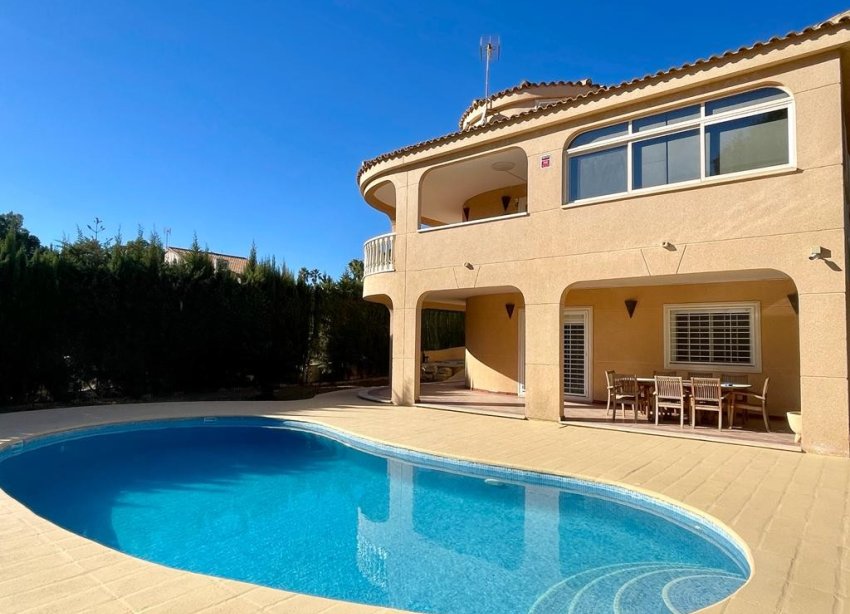 Resale - Villa - Torrevieja - Los Balcones