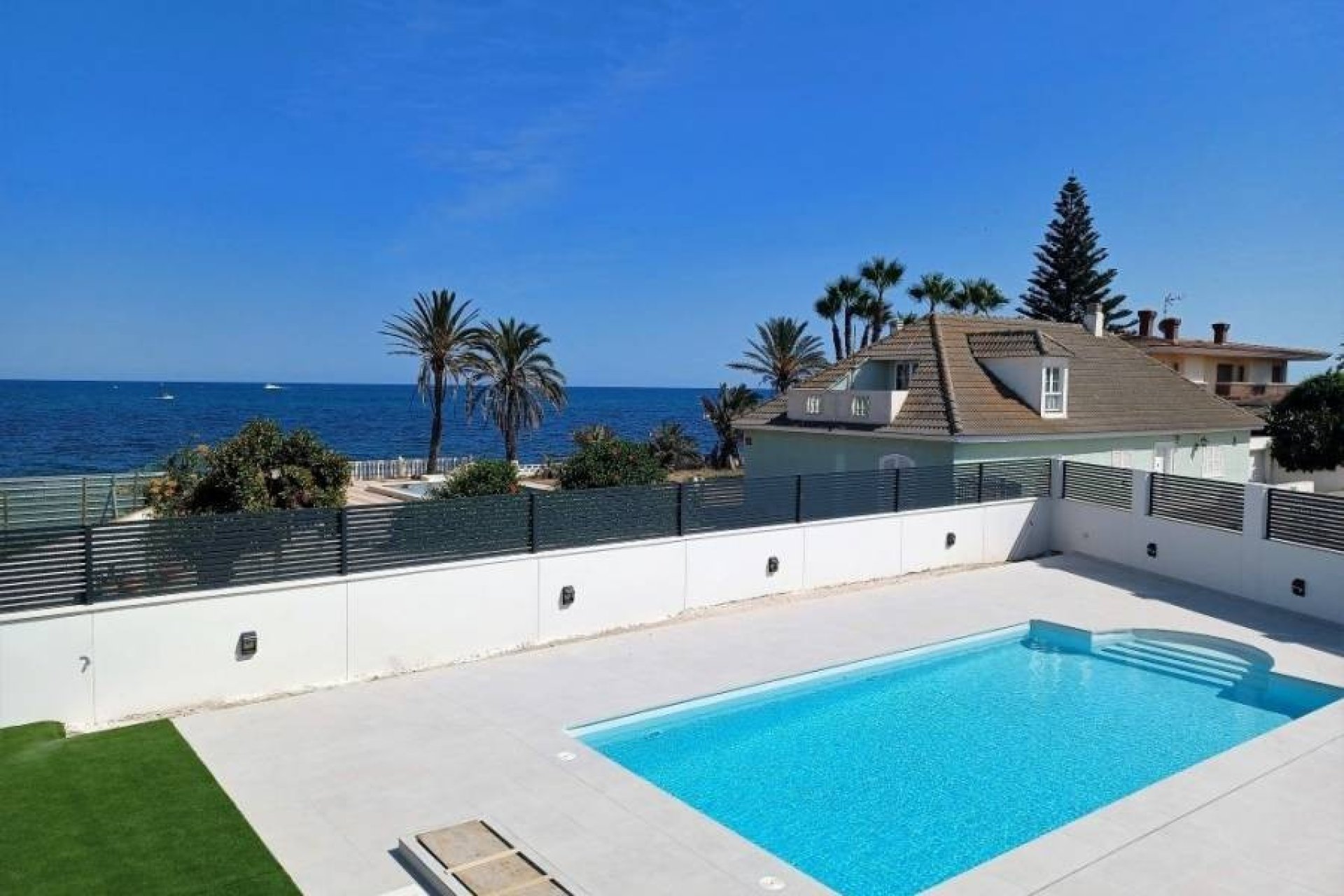 Resale - Villa - Torrevieja - Los Balcones