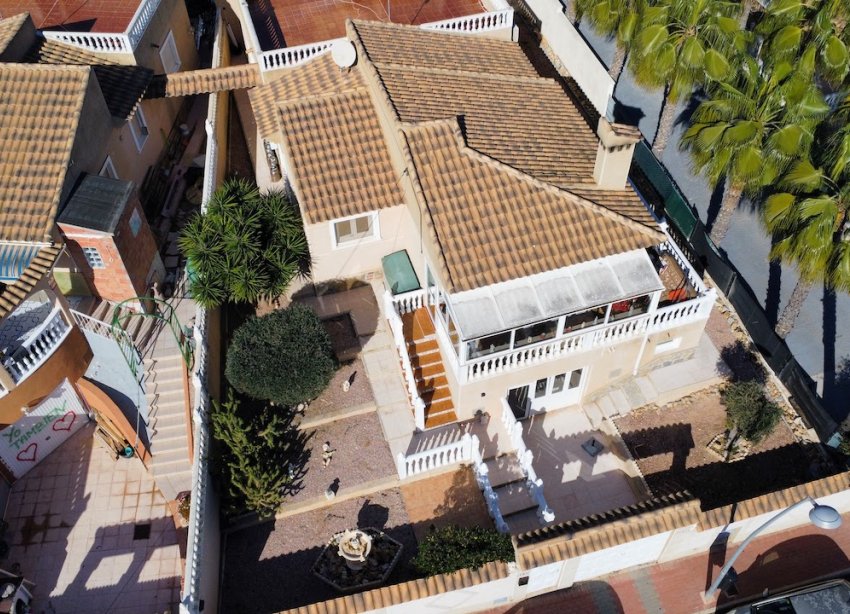 Resale - Villa - Torrevieja - Los Balcones