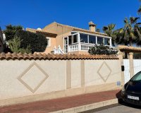 Resale - Villa - Torrevieja - Los Balcones