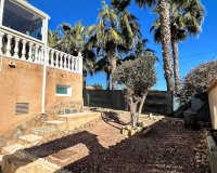 Resale - Villa - Torrevieja - Los Balcones