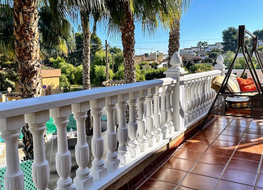 Resale - Villa - Torrevieja - Los Balcones