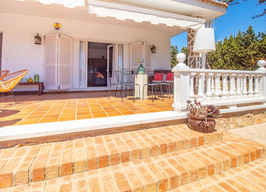 Resale - Villa - Torrevieja - Los balcones