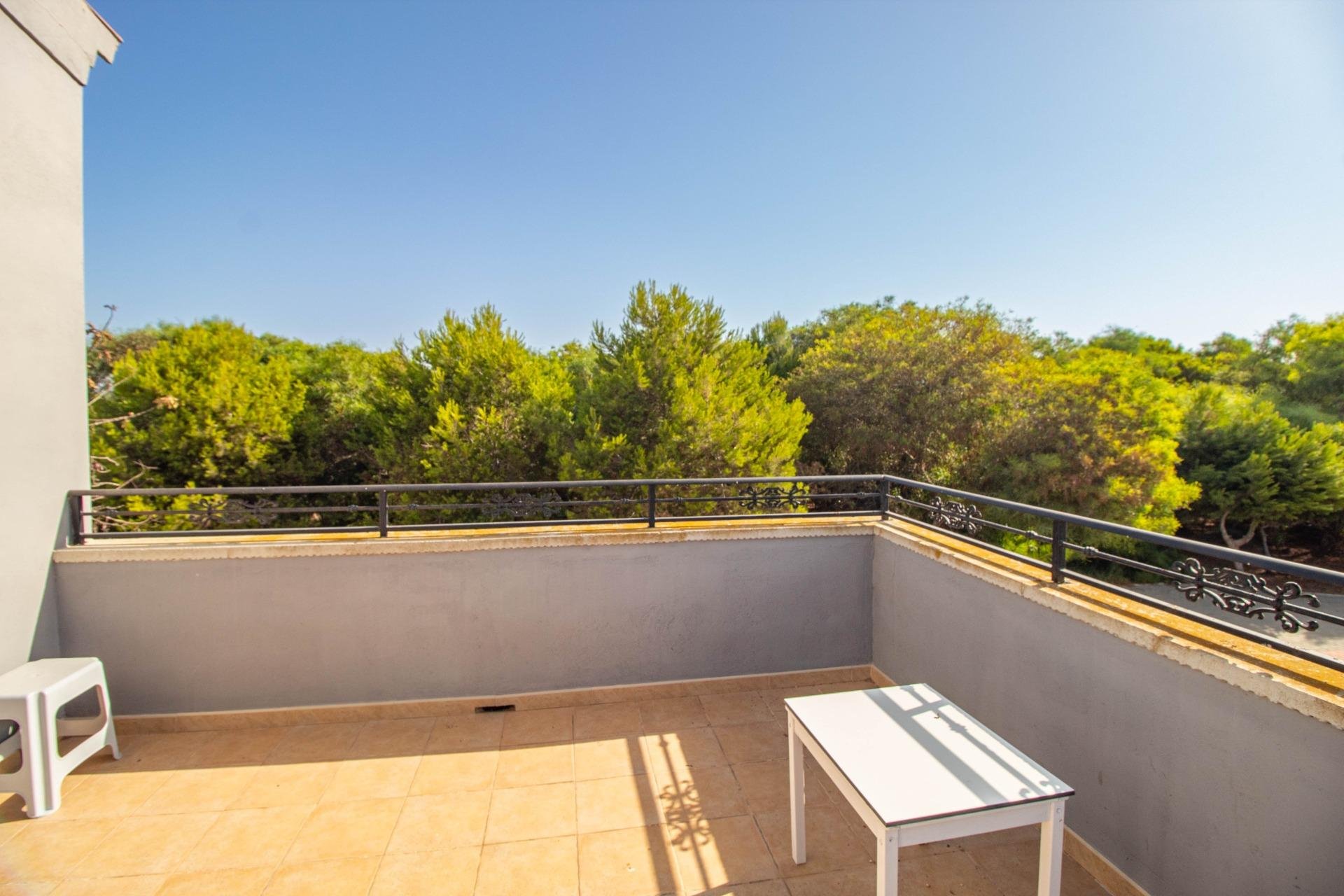 Resale - Villa - Torrevieja - Los balcones