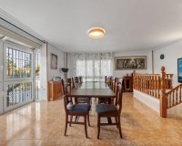 Resale - Villa - Torrevieja - Los balcones