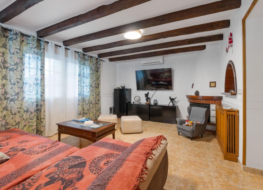 Resale - Villa - Torrevieja - Los balcones