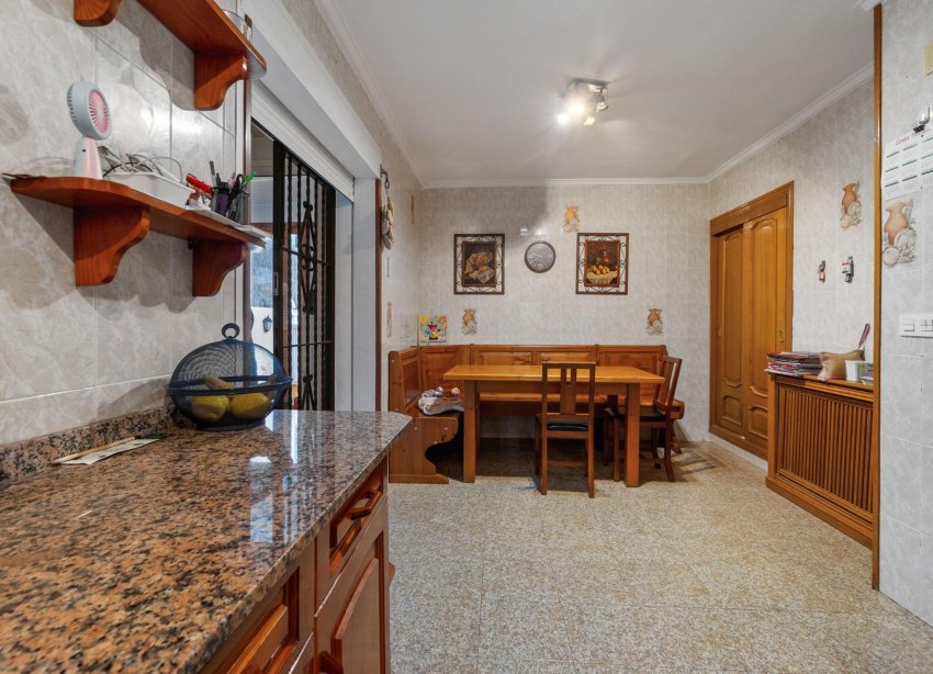 Resale - Villa - Torrevieja - Los balcones