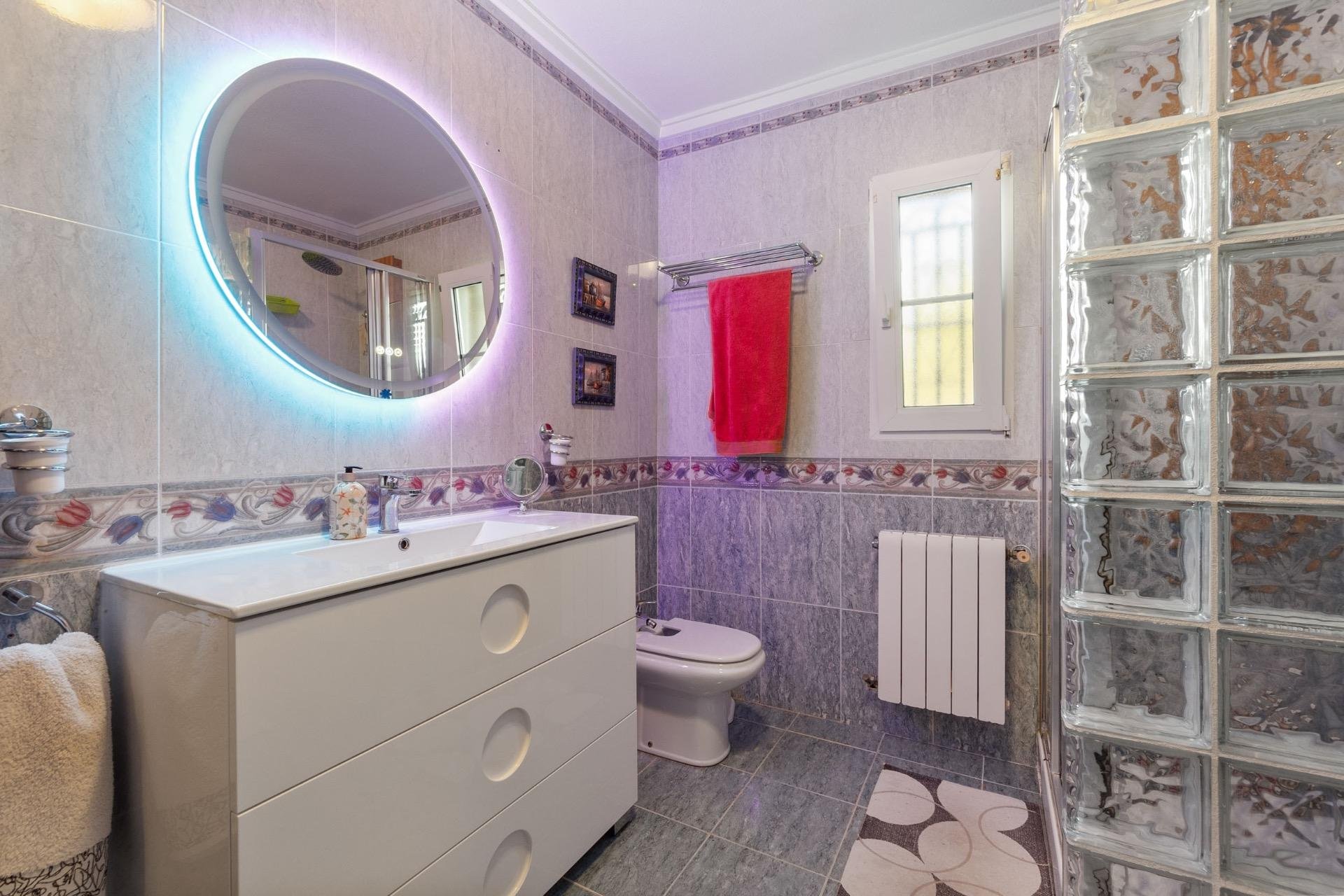 Resale - Villa - Torrevieja - Los balcones