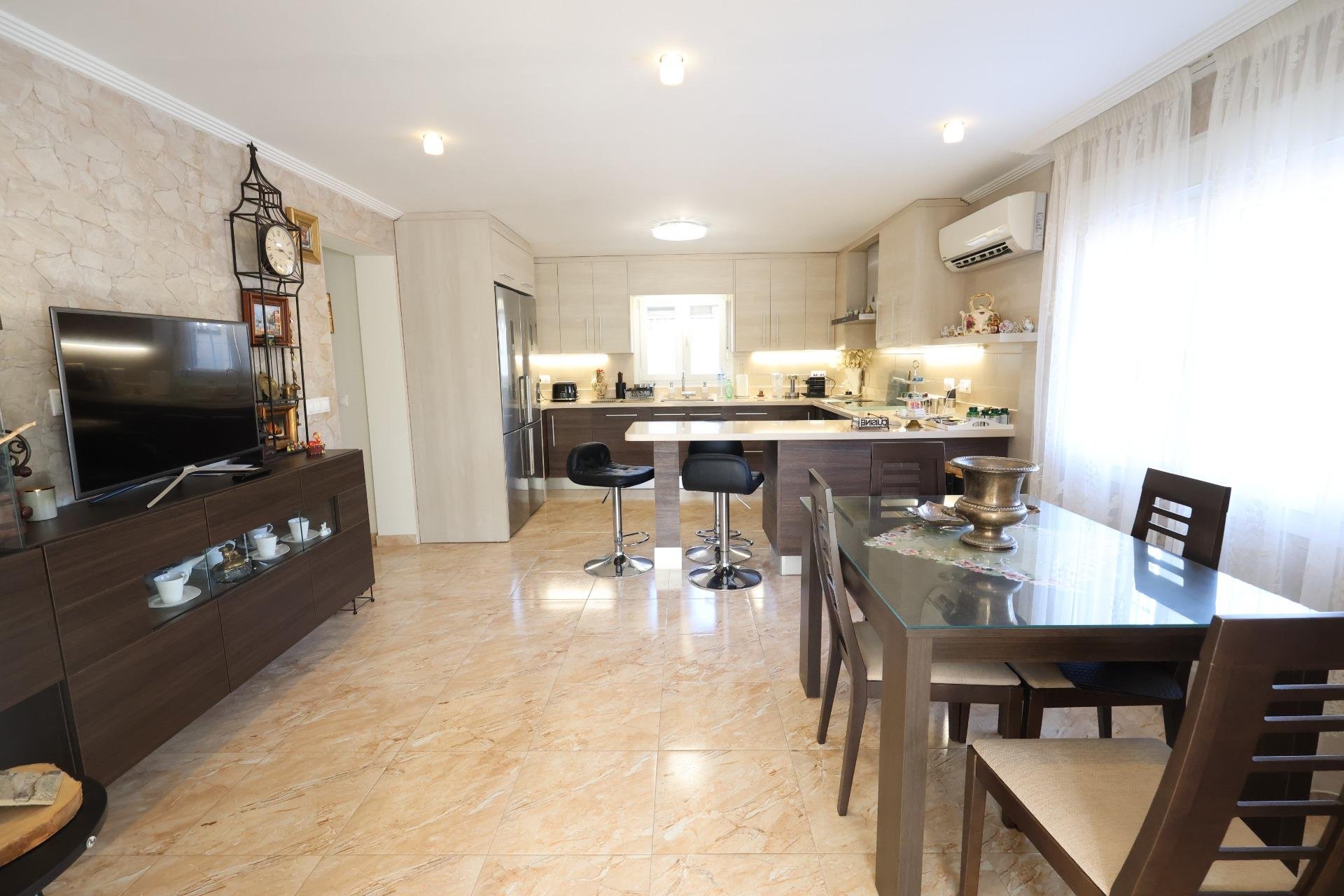 Resale - Villa - Torrevieja - Los Balcones