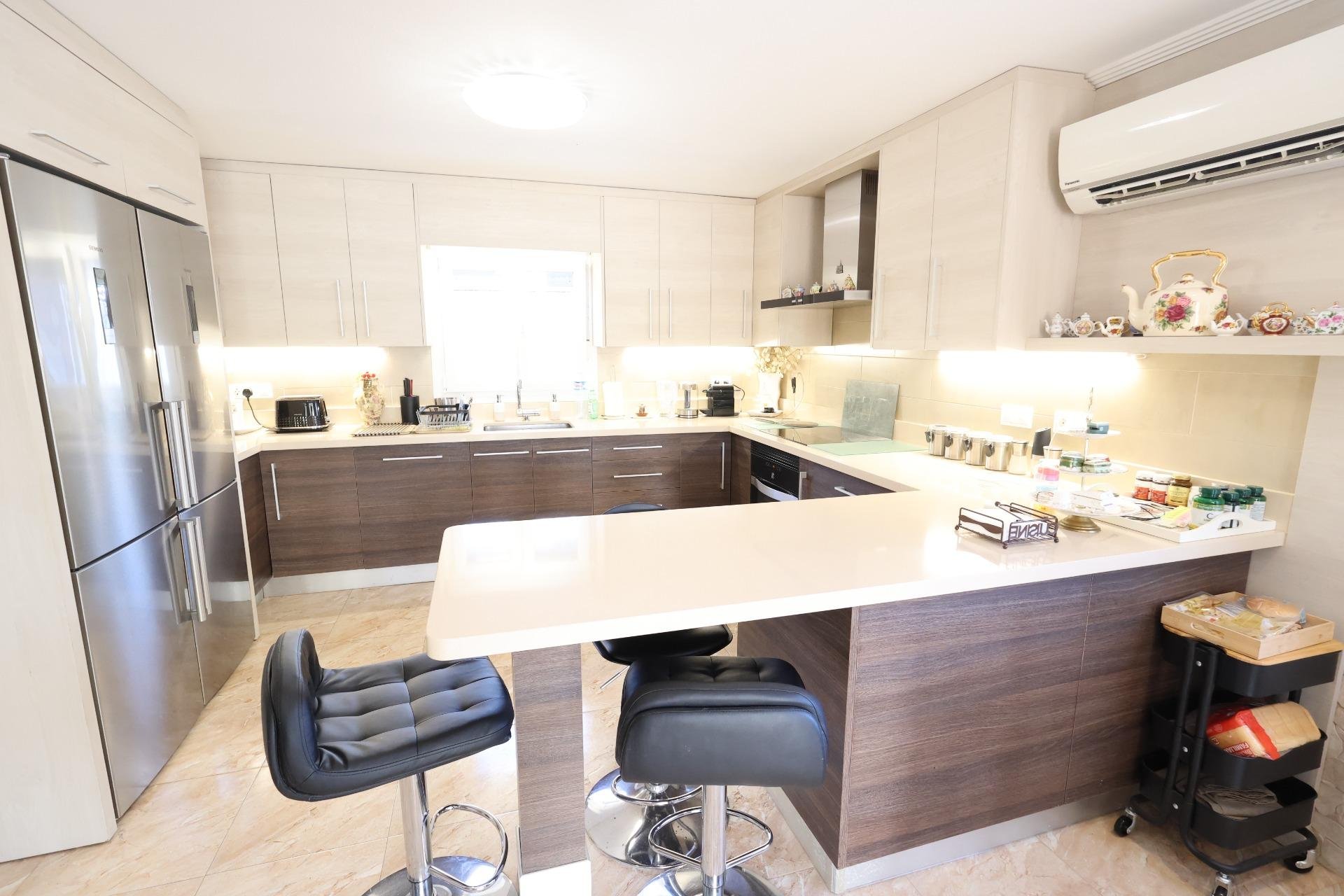 Resale - Villa - Torrevieja - Los Balcones