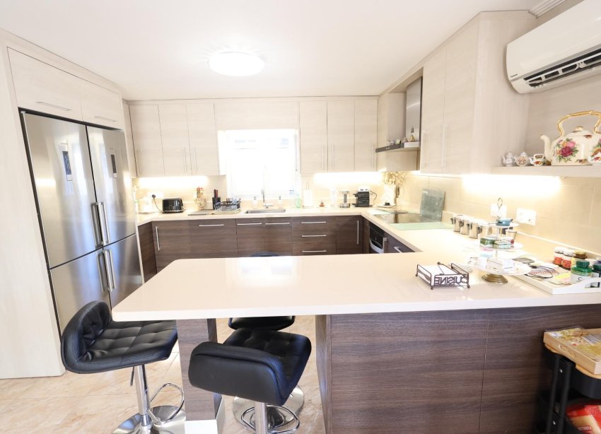 Resale - Villa - Torrevieja - Los Balcones