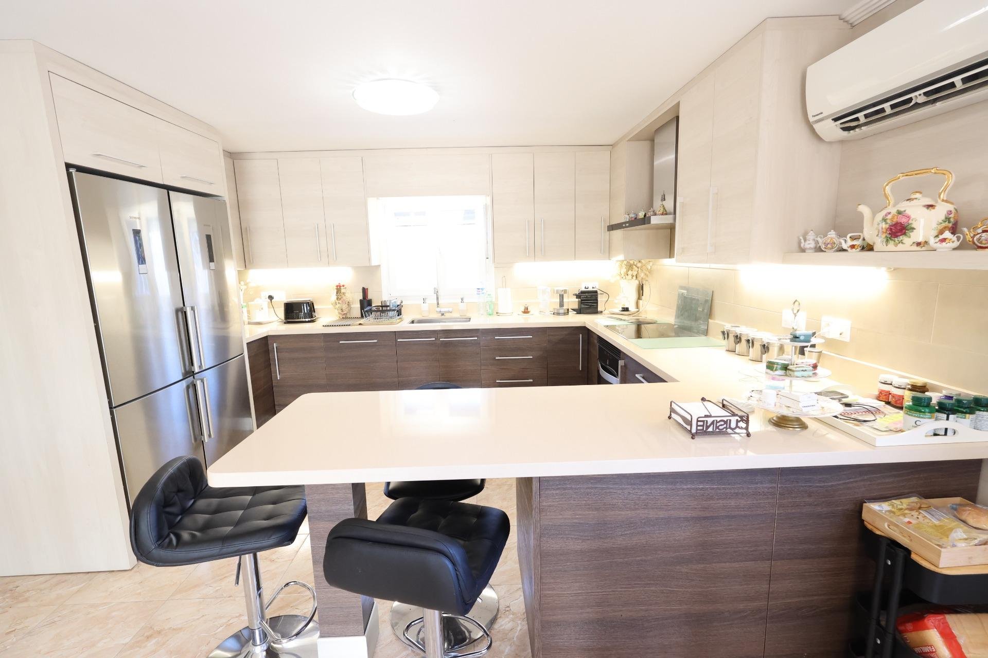 Resale - Villa - Torrevieja - Los Balcones