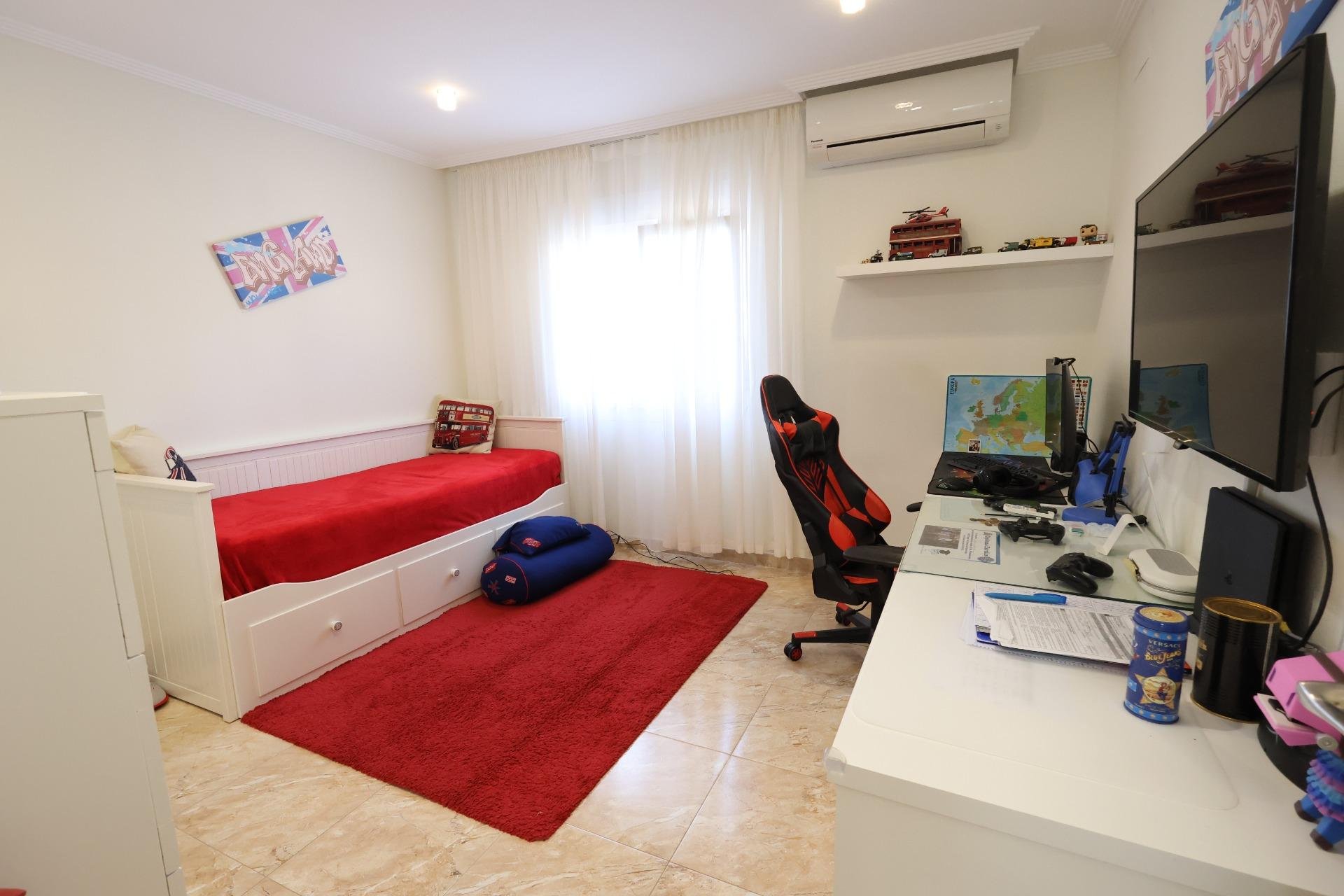 Resale - Villa - Torrevieja - Los Balcones