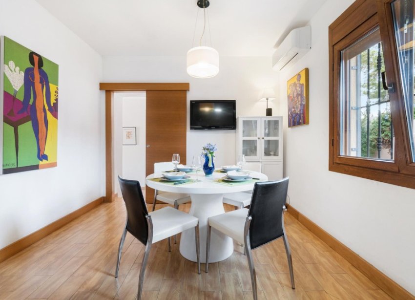 Resale - Villa - Torrevieja - Los Balcones