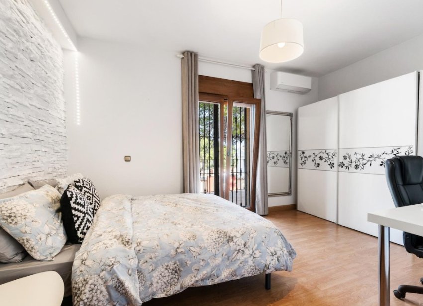 Resale - Villa - Torrevieja - Los Balcones