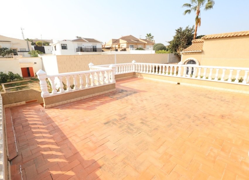 Resale - Villa - Torrevieja - Los Balcones