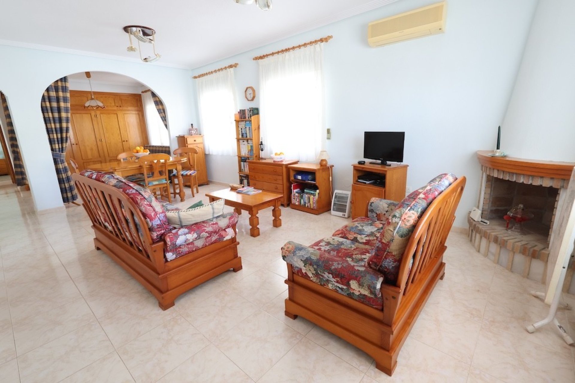 Resale - Villa - Torrevieja - Los Balcones