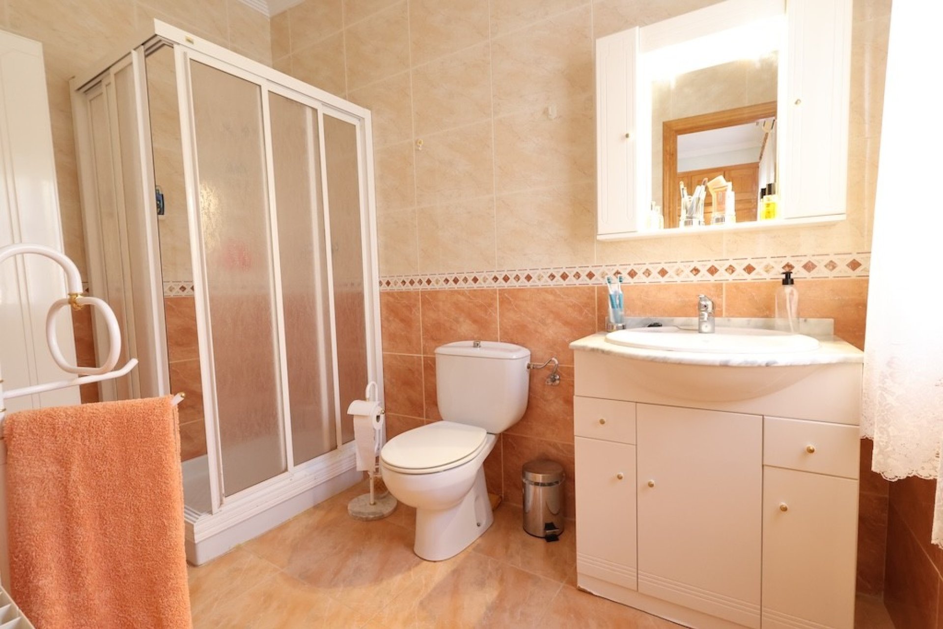 Resale - Villa - Torrevieja - Los Balcones