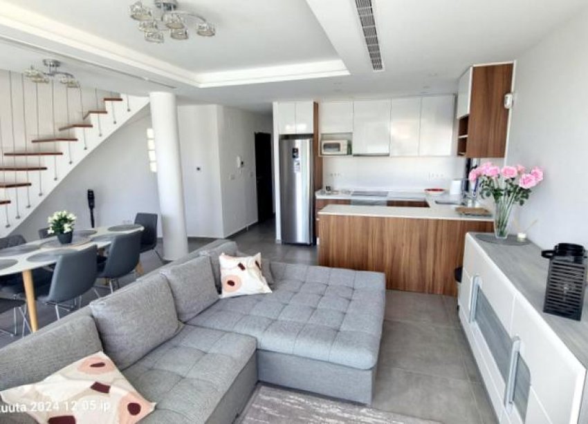 Resale - Villa - Torrevieja - Los Balcones