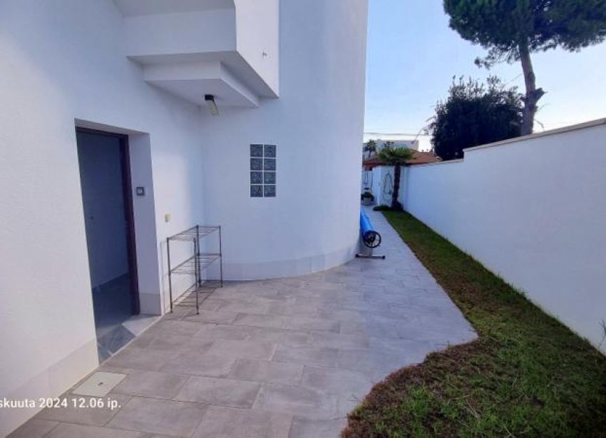 Resale - Villa - Torrevieja - Los Balcones