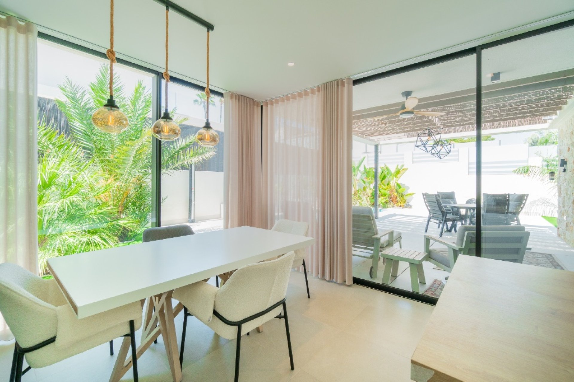 Resale - Villa - Torrevieja - Los Balcones