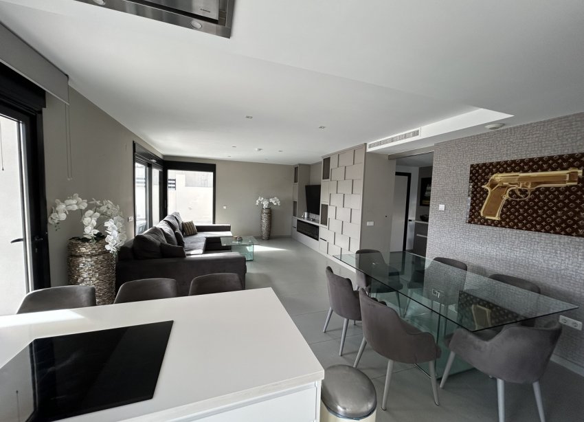 Resale - Villa - Torrevieja - Los Balcones