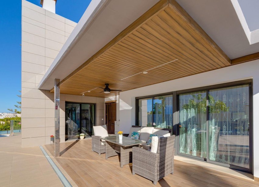 Resale - Villa - Torrevieja - Los Balcones