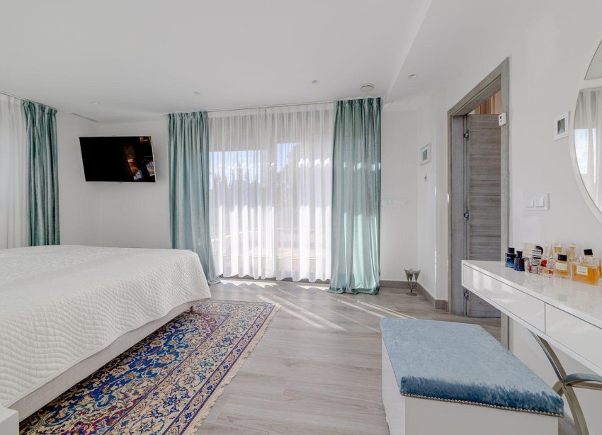 Resale - Villa - Torrevieja - Los Balcones