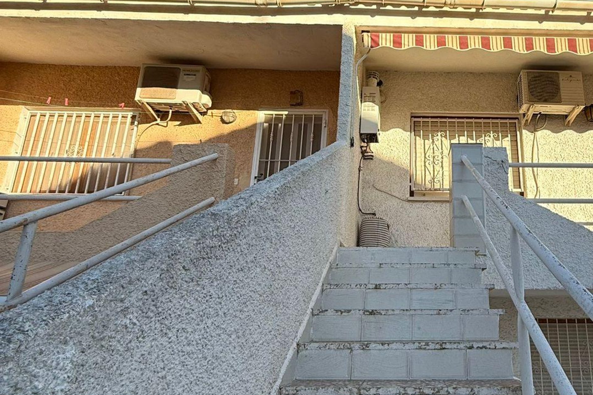 Resale - Villa - Torrevieja - Los Balcones