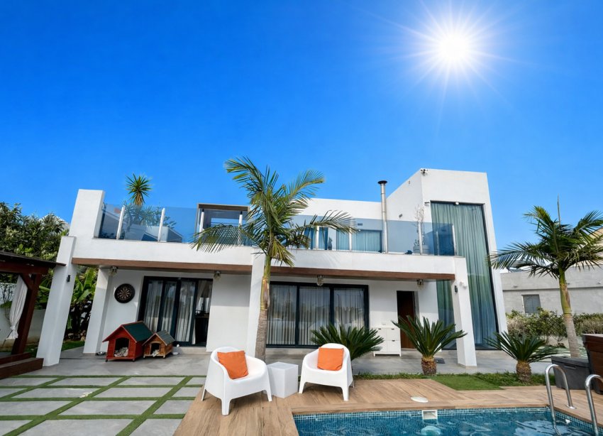 Resale - Villa - Torrevieja - Los Balcones