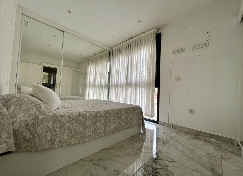 Resale - Villa - Torrevieja - Los Balcones