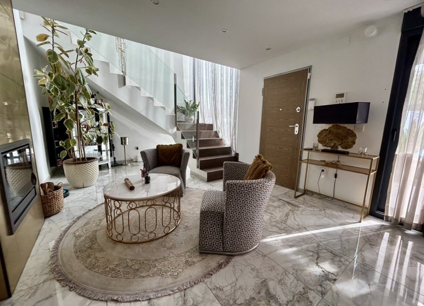 Resale - Villa - Torrevieja - Los Balcones