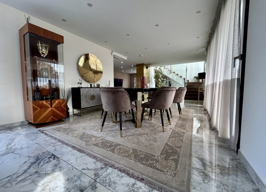 Resale - Villa - Torrevieja - Los Balcones