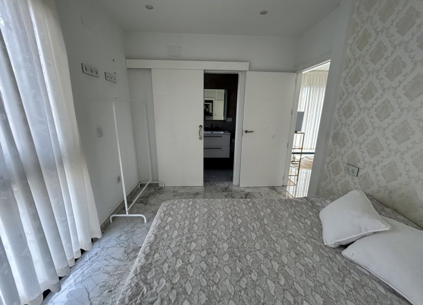 Resale - Villa - Torrevieja - Los Balcones