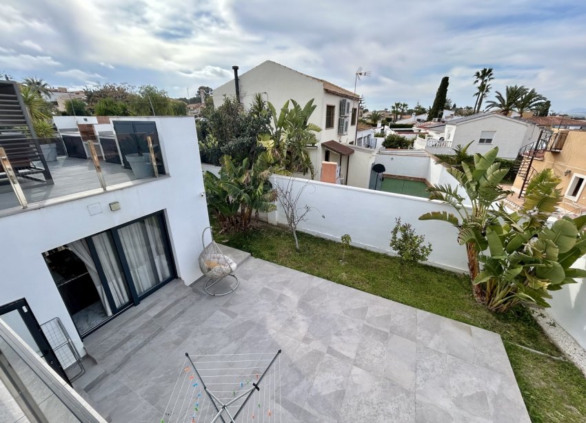 Resale - Villa - Torrevieja - Los Balcones