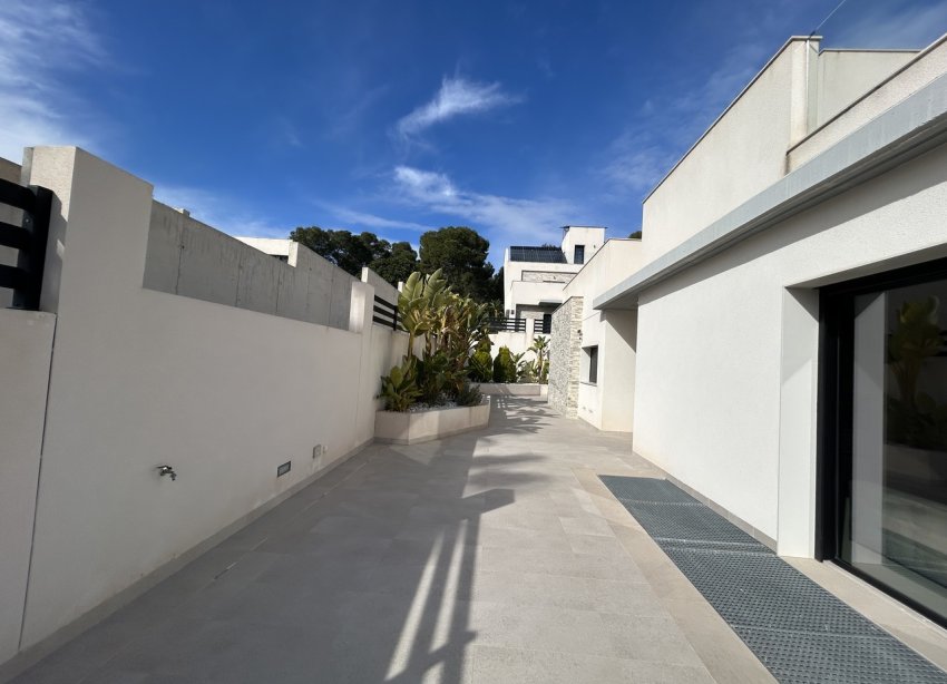 Resale - Villa - Torrevieja - Los Balcones