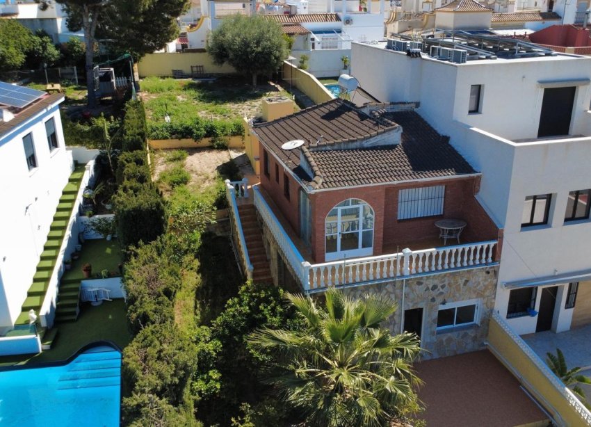 Resale - Villa - Torrevieja - Los balcones